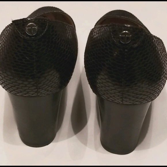 Tahari Wedge Heels sz - Picture 4 of 11